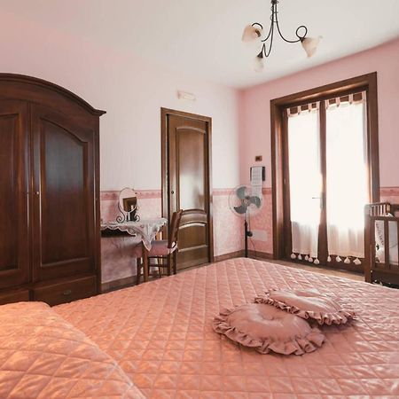 טרמונטי Il Frescale Country House מראה חיצוני תמונה