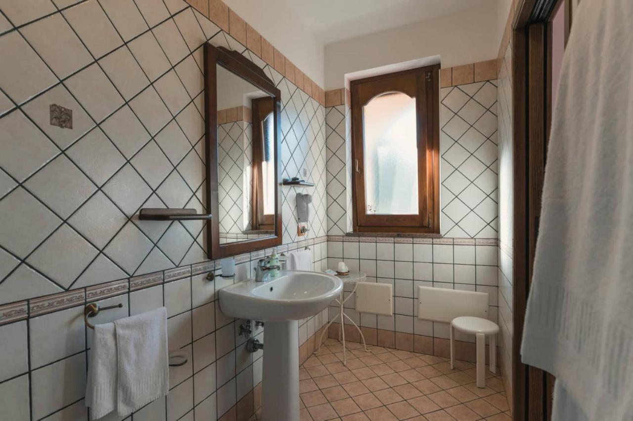 טרמונטי Il Frescale Country House מראה חיצוני תמונה