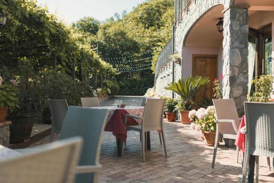 טרמונטי Il Frescale Country House מראה חיצוני תמונה